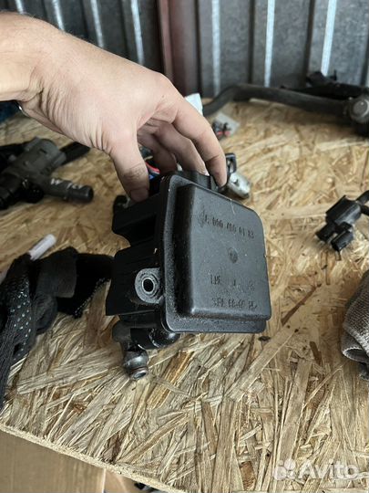 Бачок гур Mercedes w210