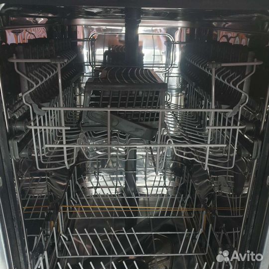 Посудомоечная машина Electrolux 45