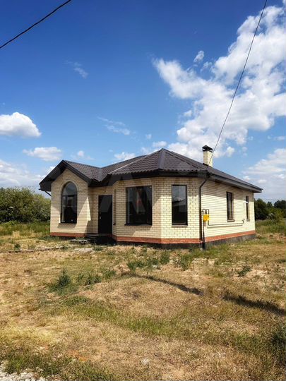 Дом 100 м² на участке 8 сот.