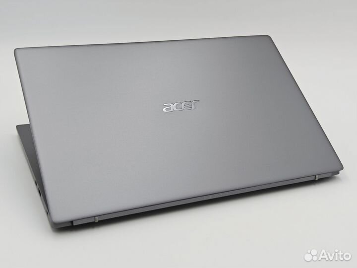 Мощный ноутбук Acer Swift X 16