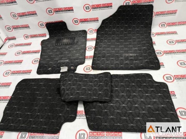 Коврики комплект toyota corolla fielder