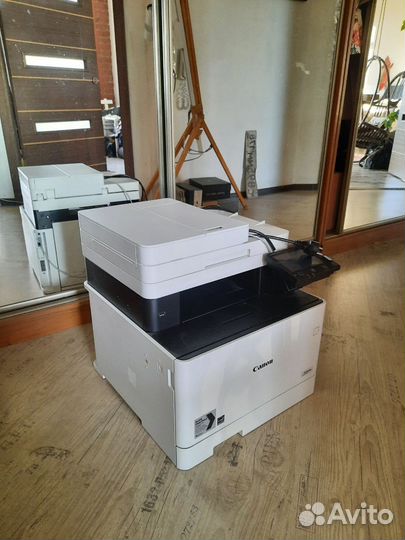 Мфу canon MF734 Cdw