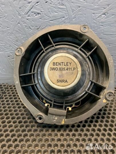 Динамик передний правый Bentley Continental Flying