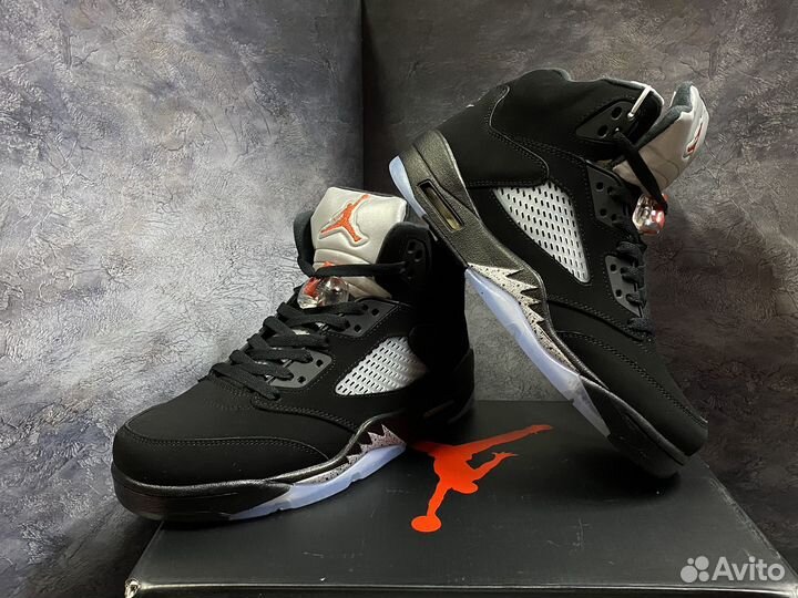 Кроссовки Nike Air Jordan 5 Metallic