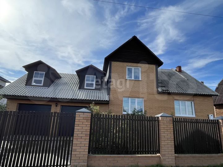 Дом 131,4 м² на участке 11,4 сот.