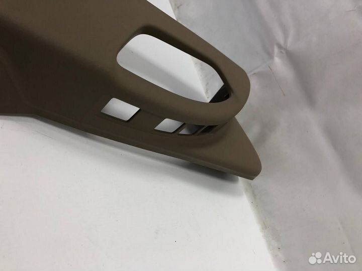 Панель регулировки сидения бок. Volvo 39810504