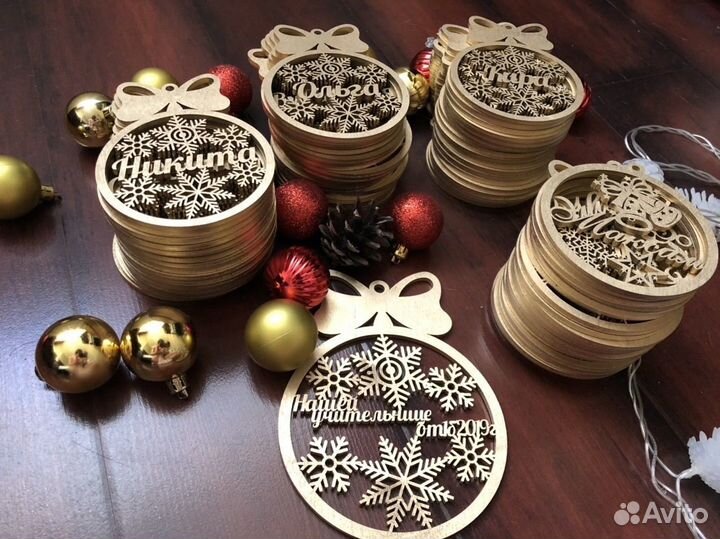 Игрушки на елку из дерева