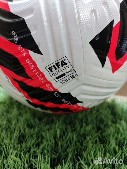 Футбольный мяч Nike Flight 2021-22 fifa PRO флайт