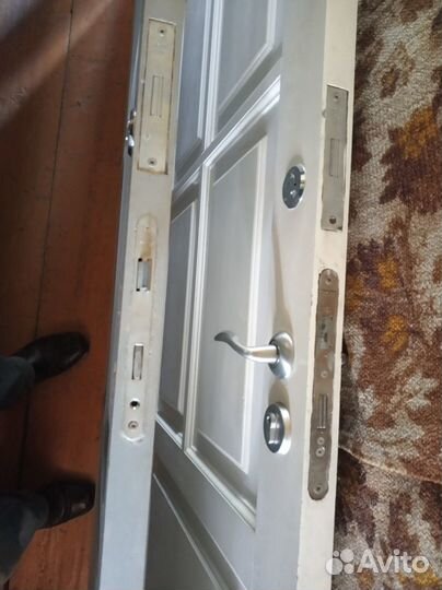 Дверь сосновая 2 на 0,9