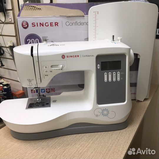 Швейная машина Singer Confidence 7640