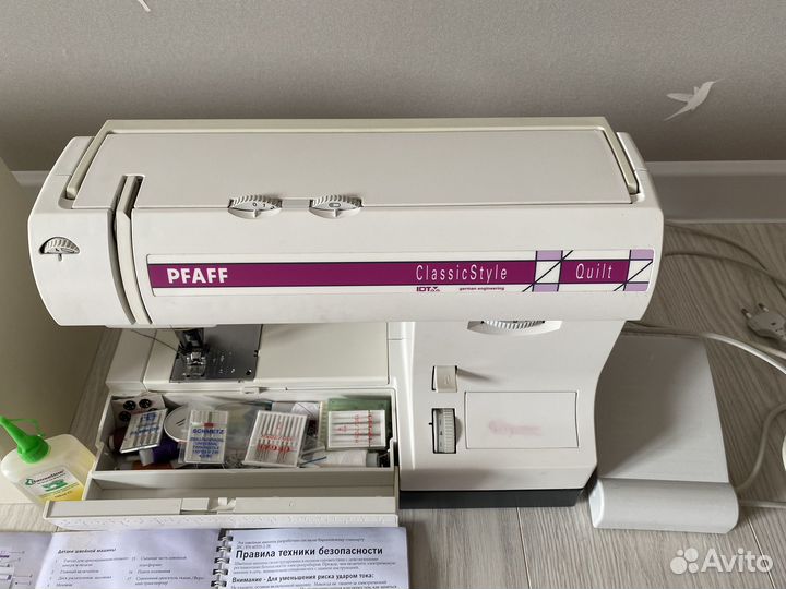 Швейная машина Pfaff select 1527