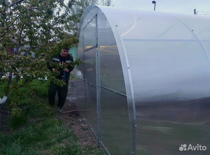 Теплица из поликарбоната