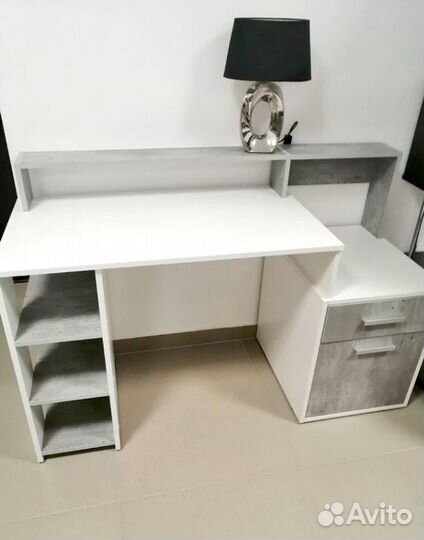 Компьютерный стол Лайф