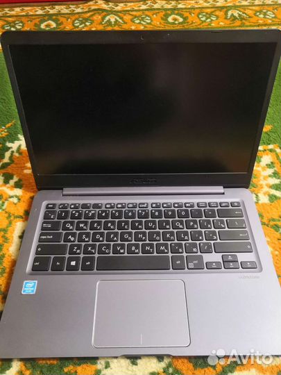 Ноутбук asus