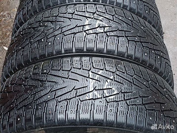 Nokian Tyres Hakkapeliitta 7 SUV 275/60 R18 117T