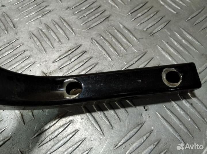 Петля багажника правая Lifan Solano 2010-2016
