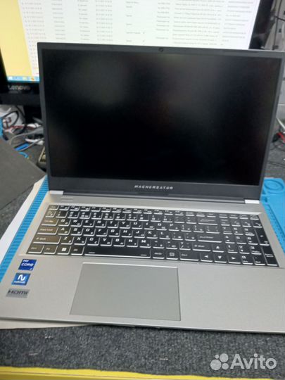 Ноутбук machcreator