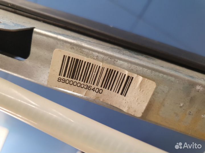 Механизм шторки солнцезащитной заднего стекла Audi