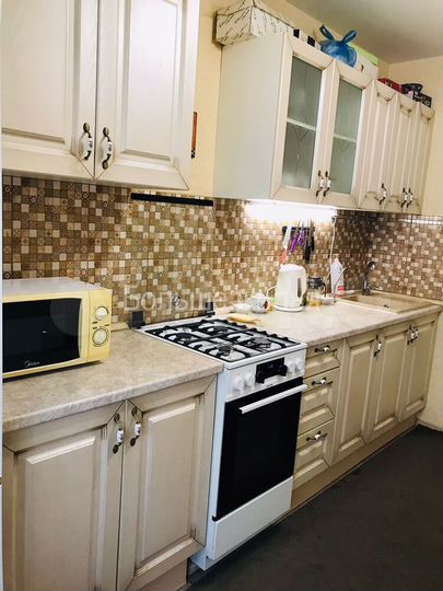 3-к. квартира, 78,1 м², 1/9 эт.