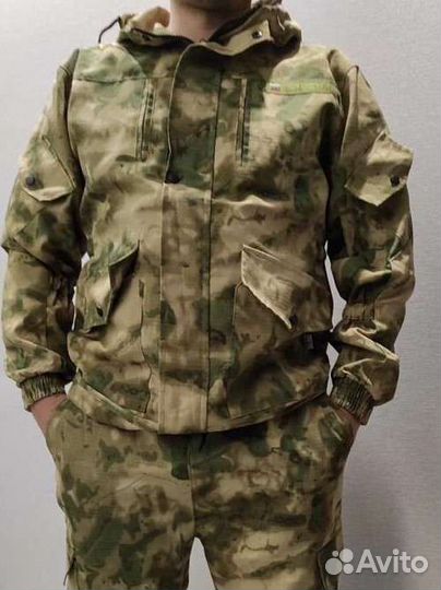 Камуфляжные костюмы новые