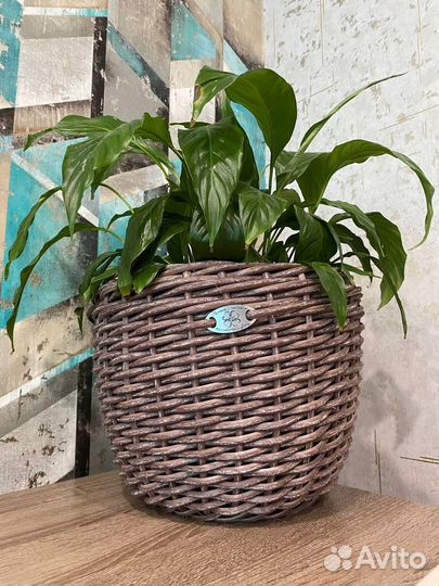 Кашпо из искусственного ротанга 12 л