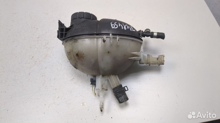 Бачок расширительный Mercedes E W212, 2014