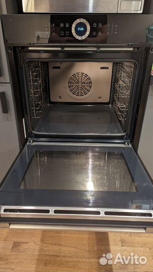 Духовой шкаф Bosch HBG634BB1