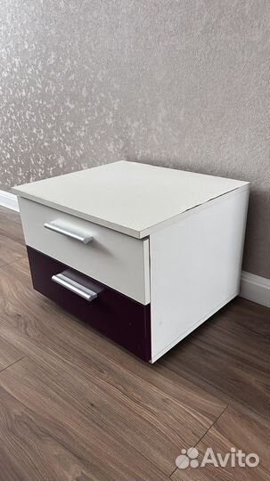 Тумбы (2 шт) прикроватные