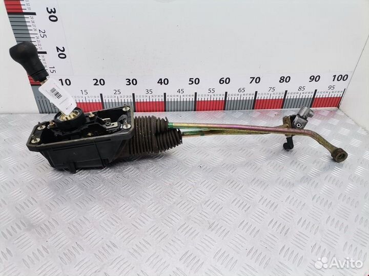 Кулиса кпп для Volkswagen Passat 5 GP 8D0711055AE