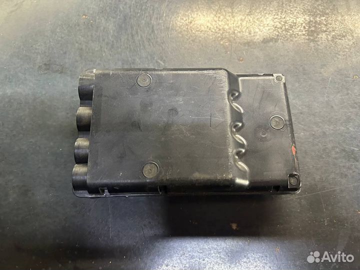 Распределитель тока Mini F 61149321023