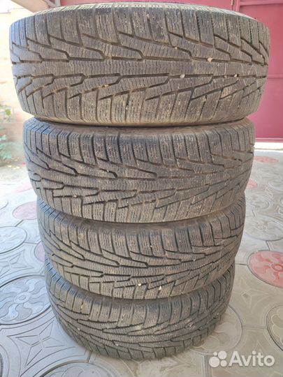 Nordman RS2 215/60 R17
