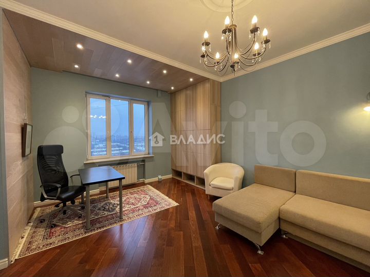 3-к. квартира, 122 м², 15/15 эт.