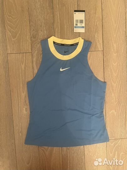 Топы женские для тенниса Nike