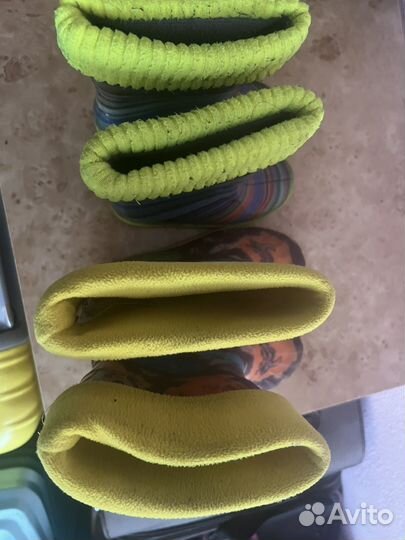 Резиновые сапоги пакетом р.27,30