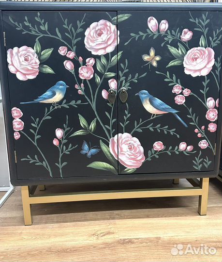 Комод. В стиле Шинуазри