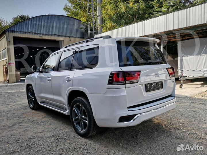 Рестайлинг toyota land cruiser 200 в 300 Style R45