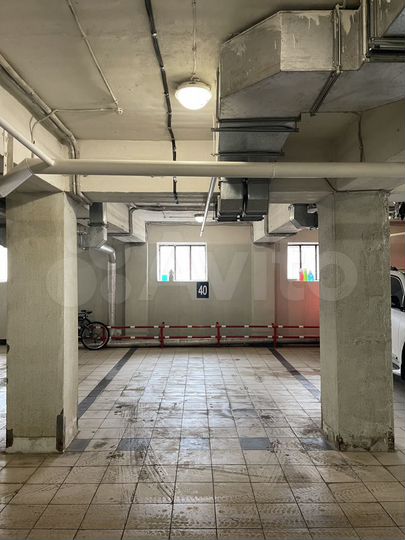 Машиноместо, 19 м²