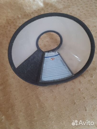 Защитный воротник для кошек или очень мелких собак