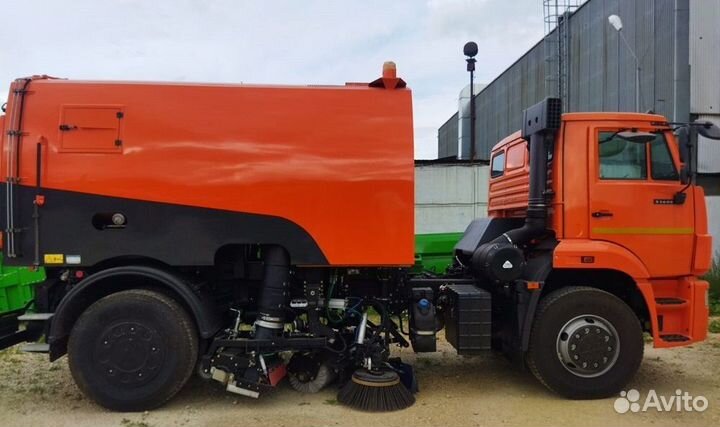 Вакуумноподметальная машина schmidt на камаз 53605