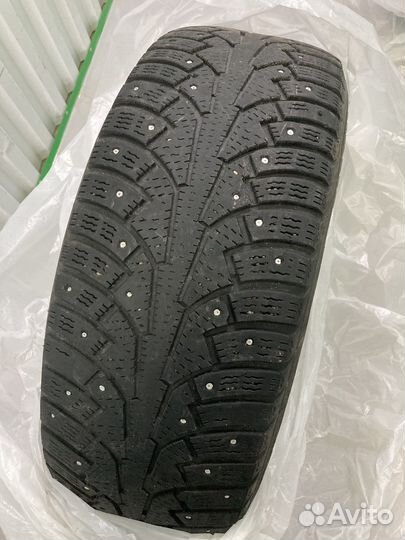 Nokian Tyres Hakkapeliitta 5 215/55 R16