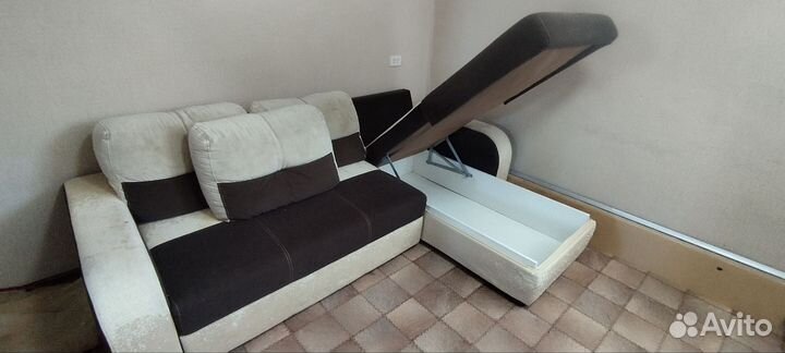 Угловой диван бу