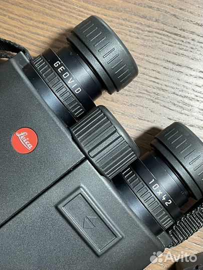 Бинокль-дальномер Leica geovid 10x42