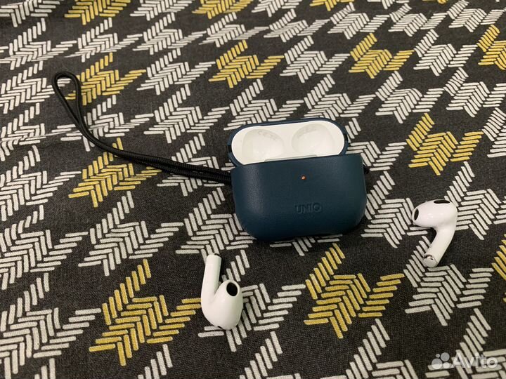 Apple AirPods 3 в отличном состоянии