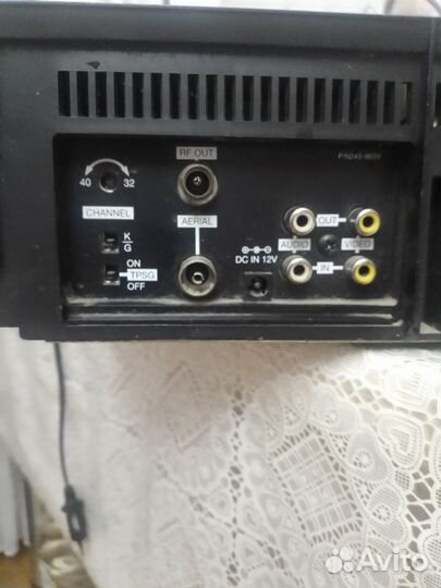 Видеомагнитофон philips