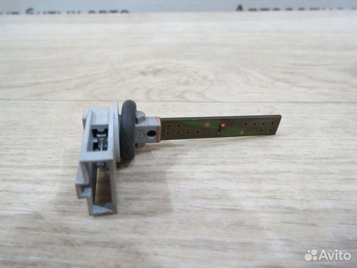 Датчик температуры воздуха Volkswagen Touareg