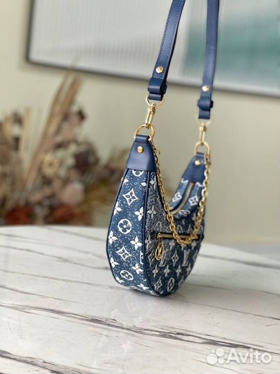 Сумка Louis Vuitton Loop Hobo