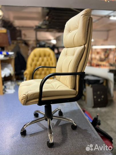 Кресло офисное