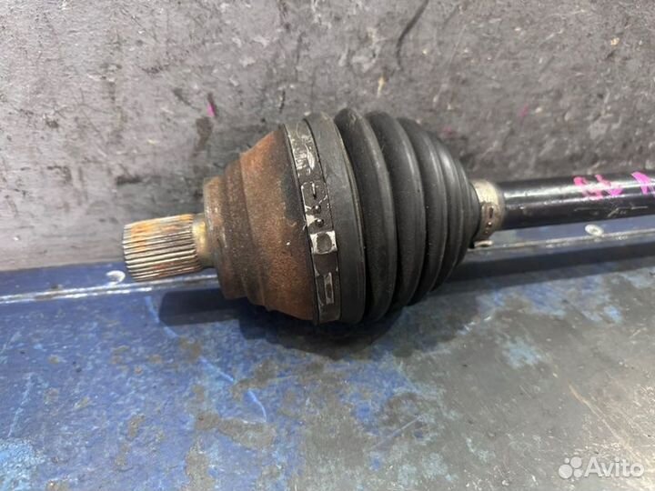 Кнопка управления приводом передняя левая