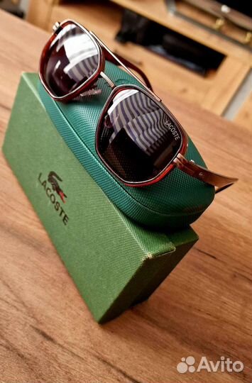 Солнцезащитные очки мужские женские