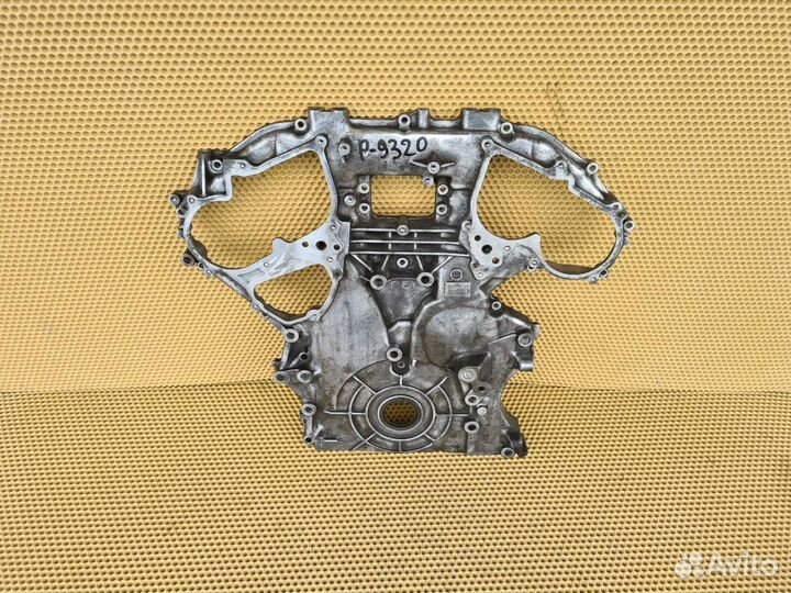 Крышка двигателя Infiniti Vq35Hr